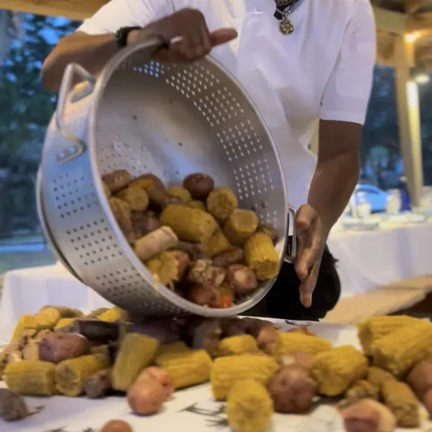 Low Country Boil – photo 10