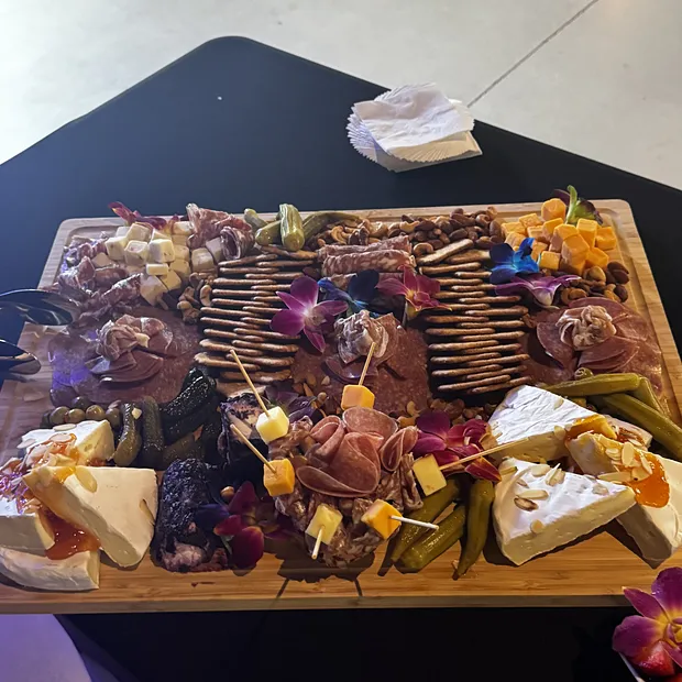 World table – photo 8