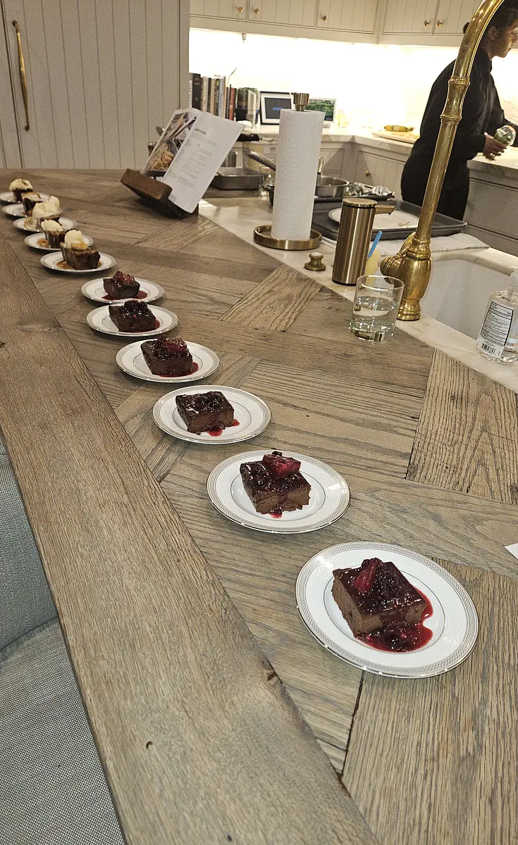 Savor Culinary Delights: Tailored Catering  – photo 22